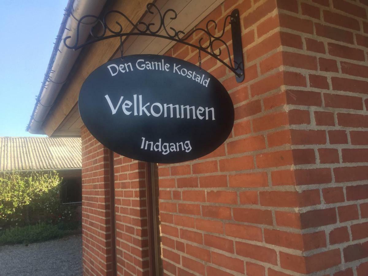 Den Gamle Kostald Bed & Breakfast Holsted